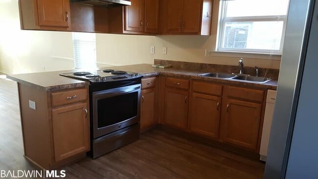 Building Photo - 1470 Majesty Loop