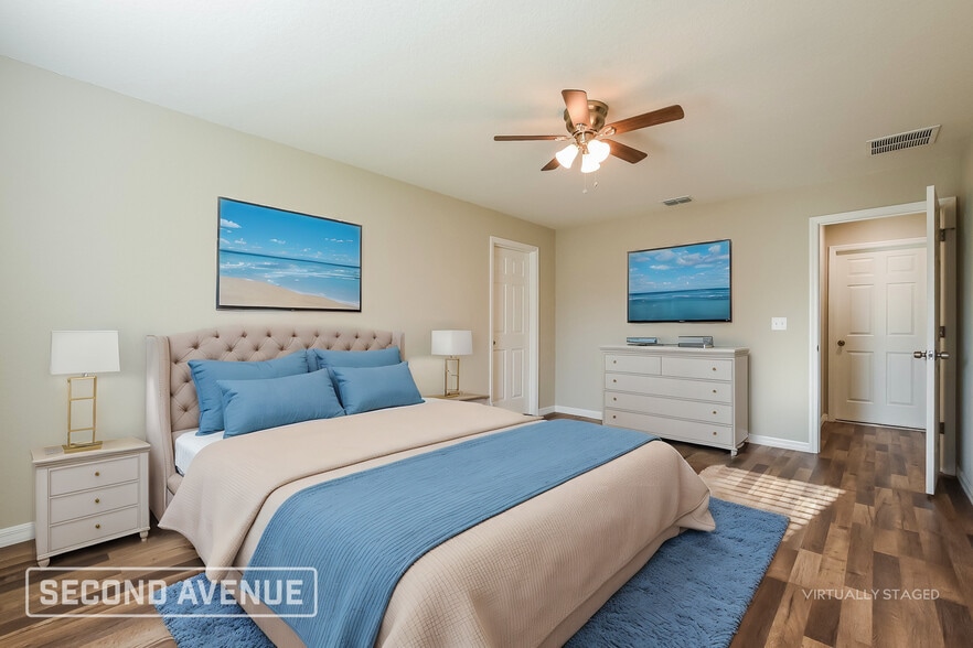 Building Photo - 5360 SW 164th Street Rd