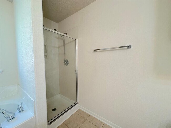 Building Photo - 9314 Alzaada Ln