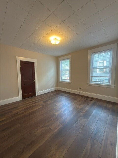 Building Photo - 1-3 Linwood Ave