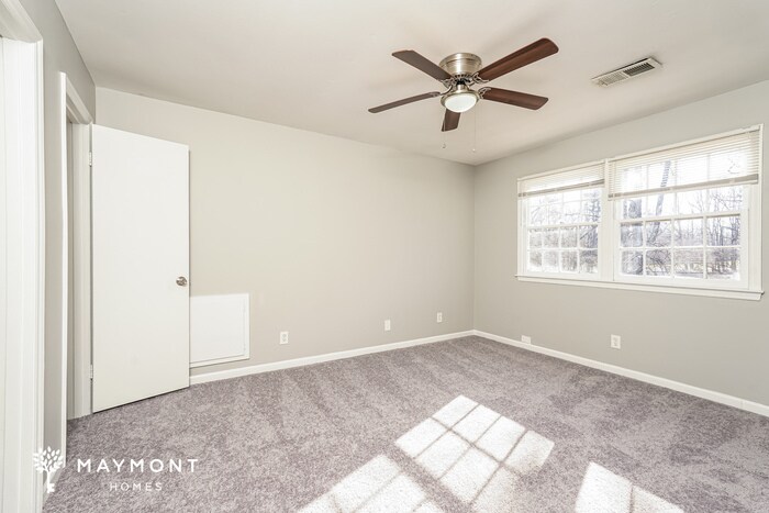 Building Photo - 4207 Wayward Dr