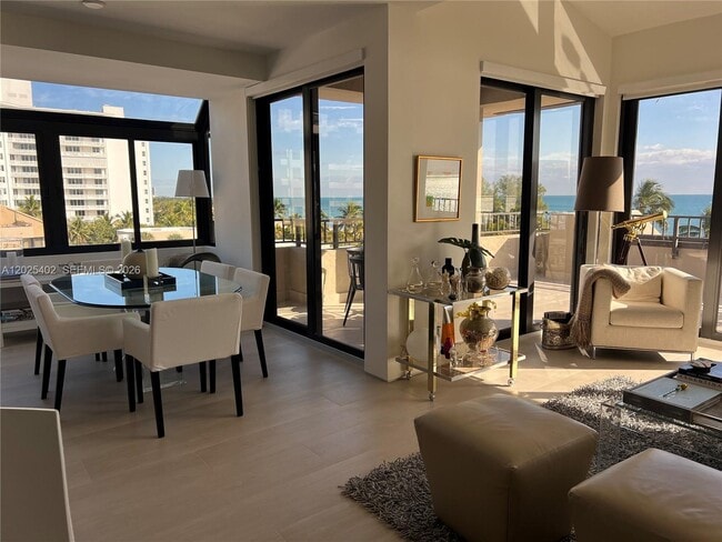 Building Photo - 201 Crandon Blvd