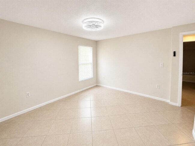 Building Photo - 257 Camillia Ln