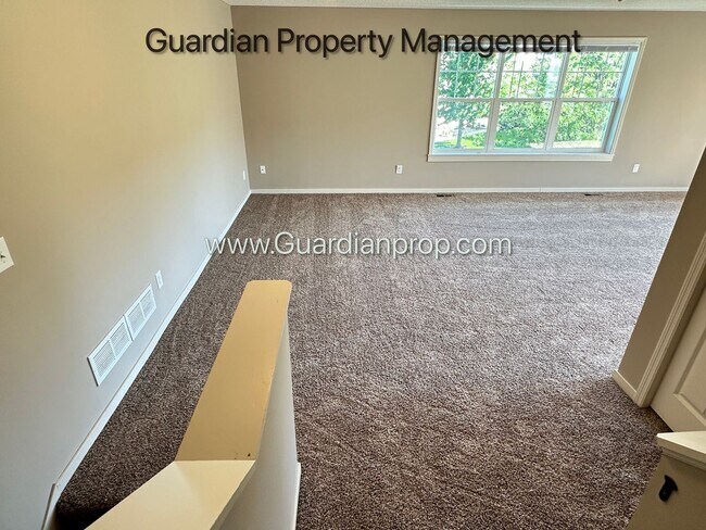 Building Photo - Champlin Corner Unit Town Home, 2 Car Garage, Dishwasher, Washer/Dryer, Balcony
