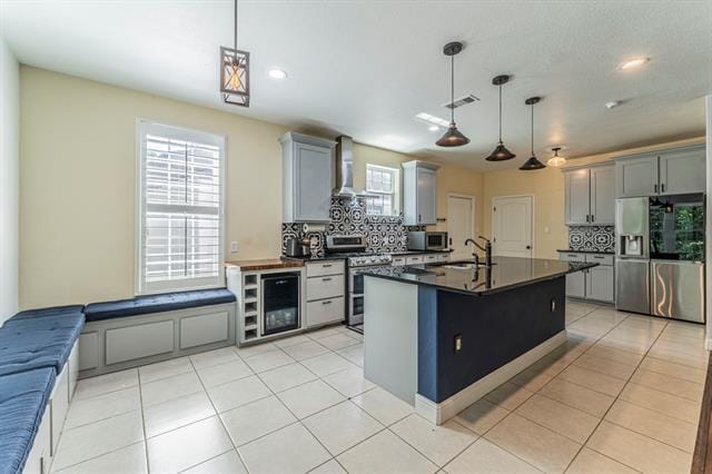 Building Photo - 1115 Douglas Dr