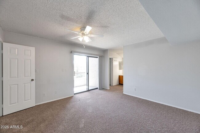 Building Photo - 9550 N 94th Pl