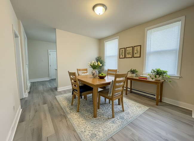 Building Photo - 5635 Hadfield St