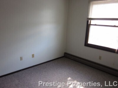 Building Photo - 507 N Linn St