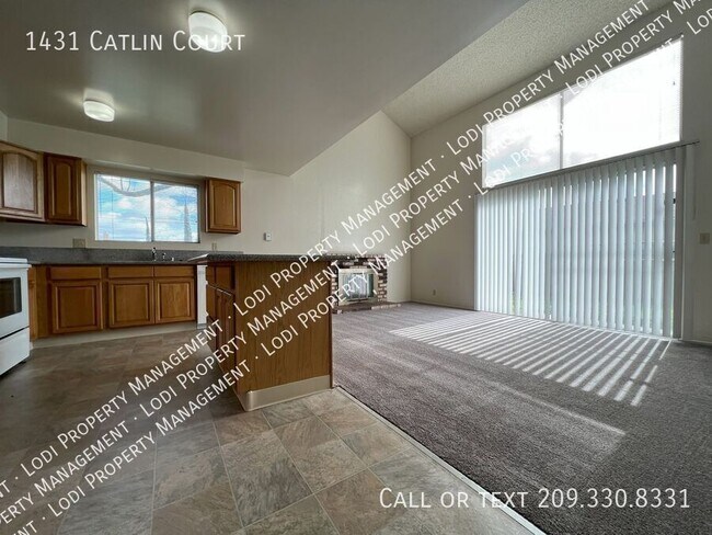 Building Photo - 1431 Catlin Ct