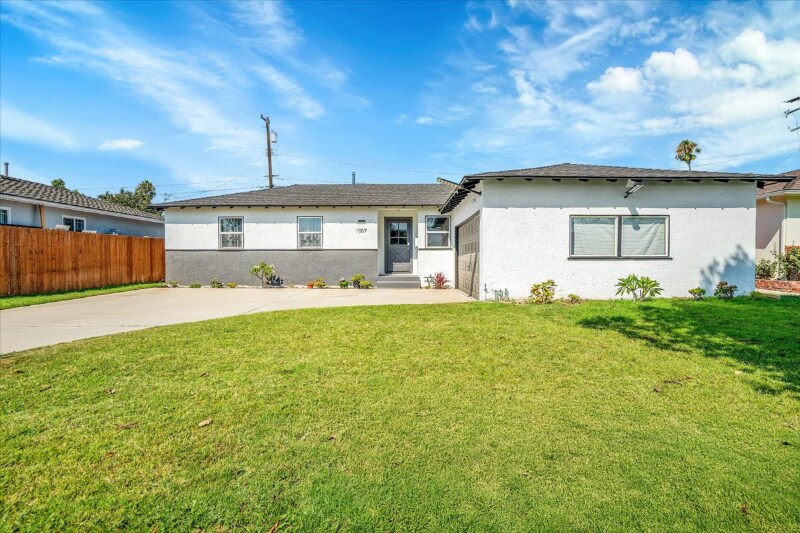 Building Photo - 1007 N Mohawk Ave