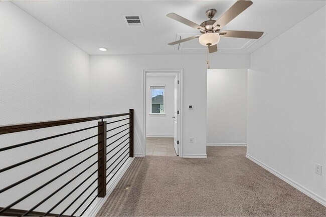Building Photo - 2911 St Regis Dr