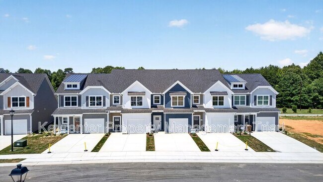 Building Photo - 3703 Bridleton Ridge Trail