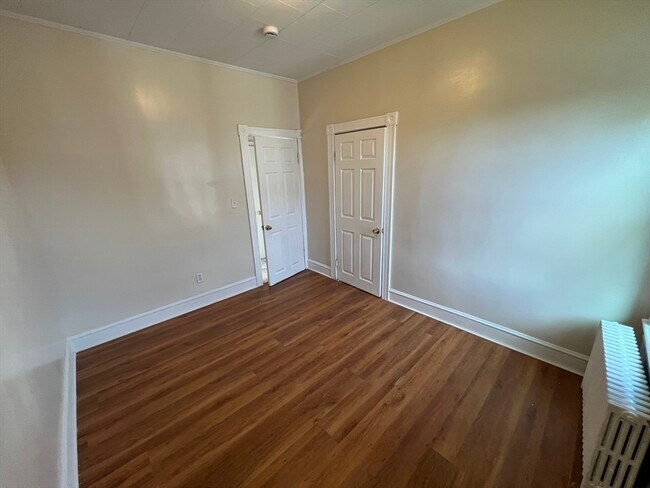 Building Photo - 109 Walker St