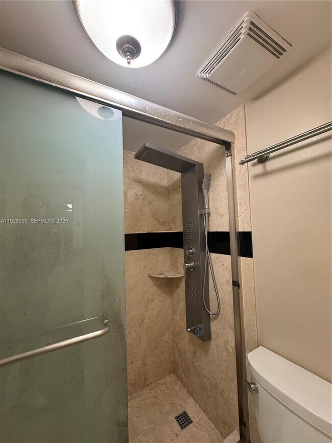 Building Photo - 10451 W Broward Blvd