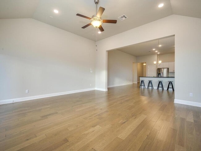 Building Photo - 2905 Coral Valley Dr