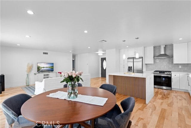 Building Photo - 914 Kirkwood Ave