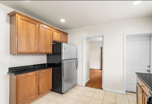 Building Photo - 1401 Druid Hill Ave