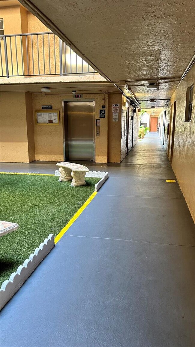 Building Photo - 7910 Camino Real