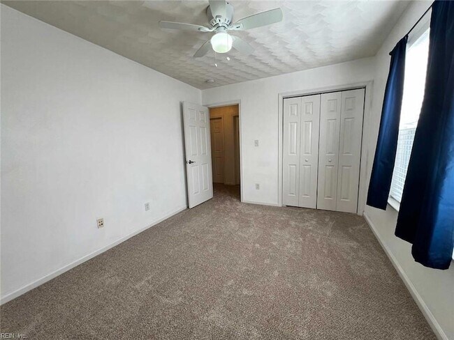 Building Photo - 1812 Kempsville Crossing Ln