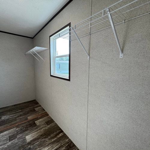 Building Photo - 509 W Terry Dr