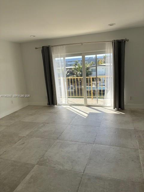 Building Photo - 3770 NE 171 St