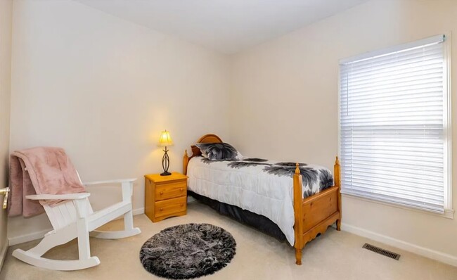 3rd bedroom - 20152 Marie Ct