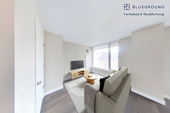 Building Photo - 77 Exeter St