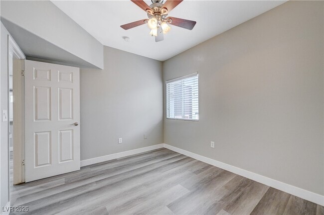 Building Photo - 2615 W Gary Ave