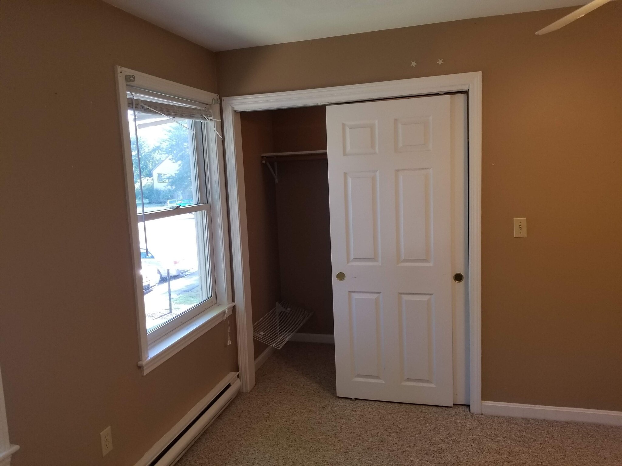 Master - 11 Farmgate Rd