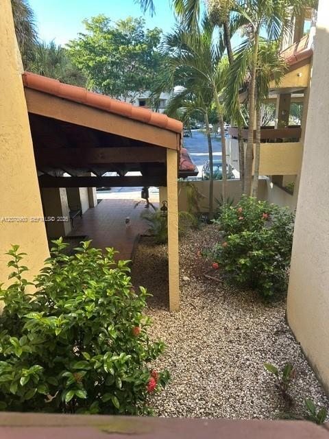 Building Photo - 8860 SW 123rd Ct