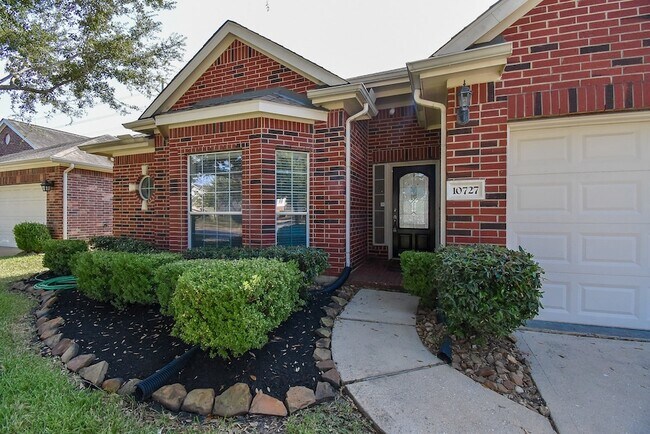 Building Photo - 10727 Gilford Crest Dr