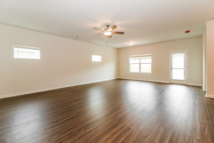 Building Photo - 360 Augustine Dr