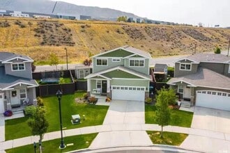Building Photo - 583 Koins Way
