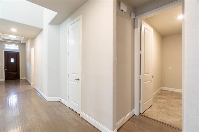 Building Photo - 6350 Culverdale Ln