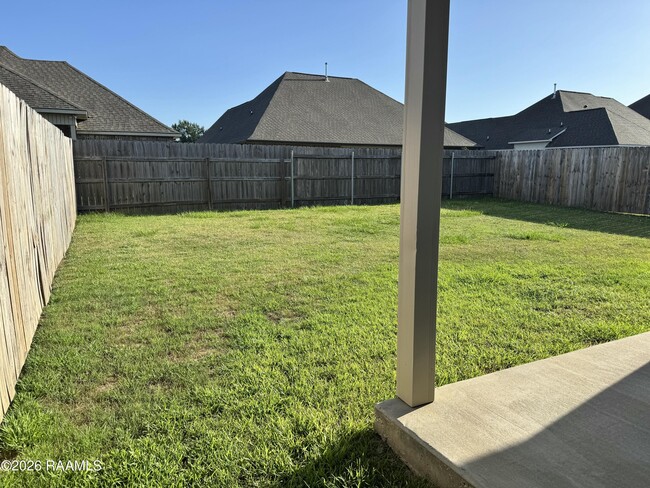 Building Photo - 524 Elwick Dr