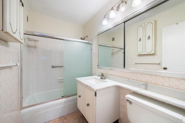 Building Photo - 7855 JFK Blvd E