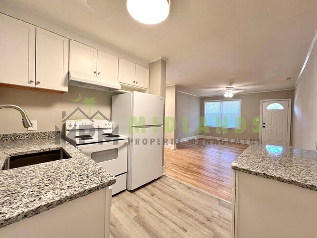 Building Photo - 7116 Patterson Rd