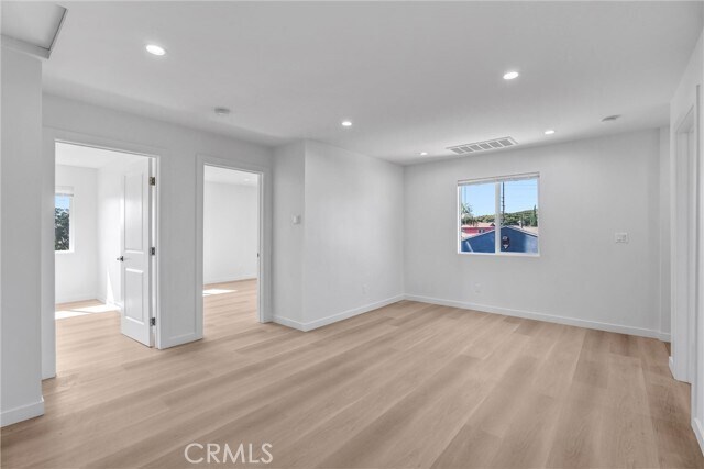 Building Photo - 10517 Firmona Ave