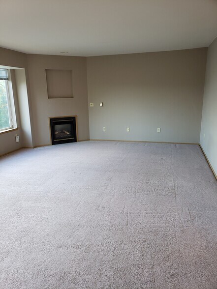 Living room - 3607 Michelle Ln