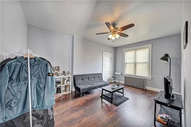 Building Photo - 7540 Calumet St