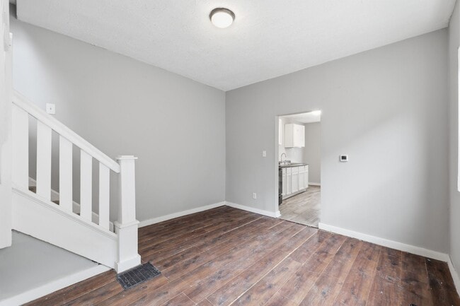 Building Photo - 1737 Terrace Ave