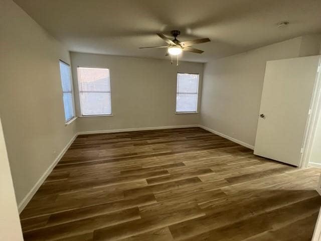Building Photo - 7014 Glenshire Dr
