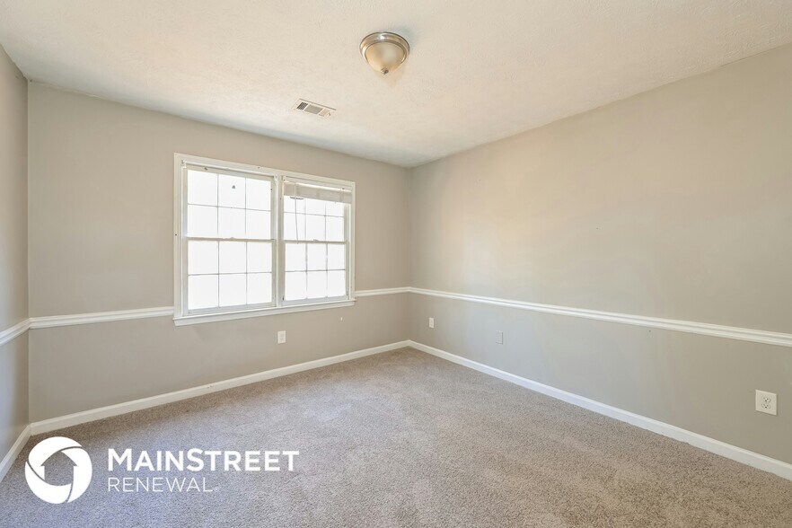 Building Photo - 908 Saybrook Cir NW