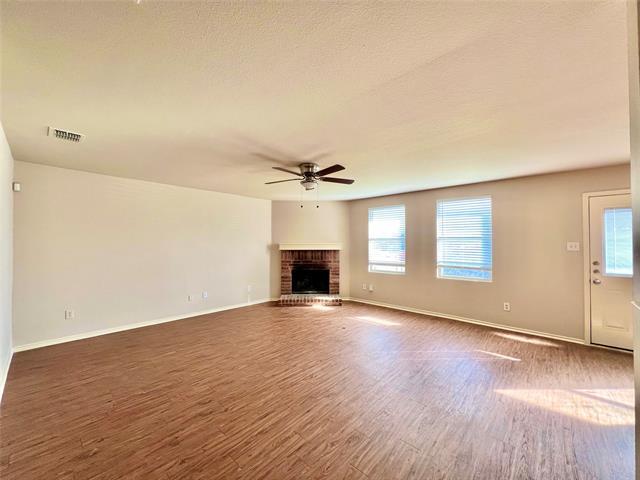 Building Photo - 2804 Cameron Way