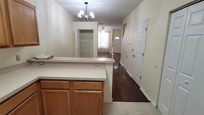 Building Photo - 4415 SW 34th St