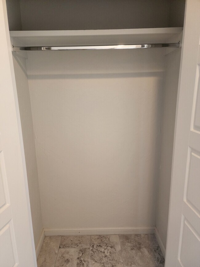 Building Photo - 202 Northwest Granite Avenue