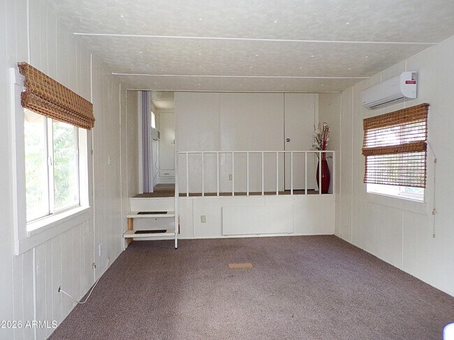 Building Photo - 5046 E Hereford Rd