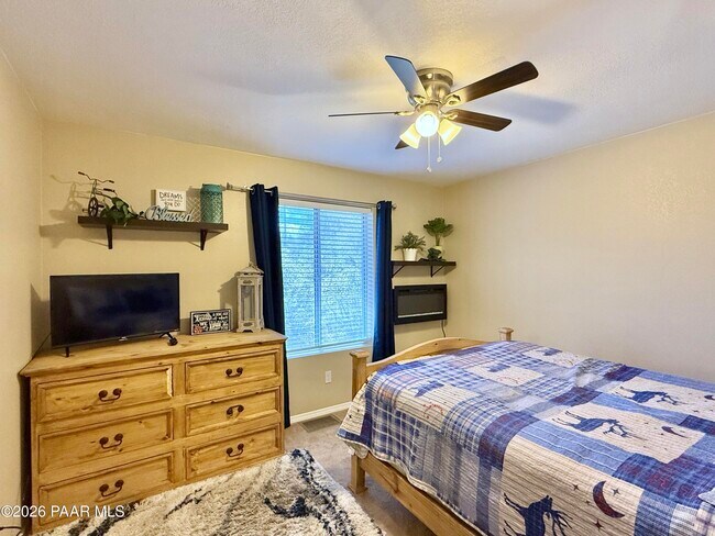 Building Photo - 4871 Butterfly Dr