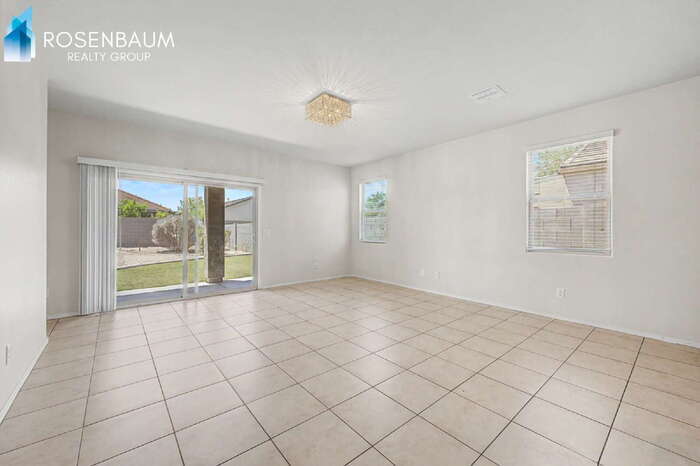 Building Photo - 41917 W Manderas Ln