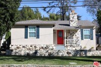 Building Photo - 2851 Fairmount Ave